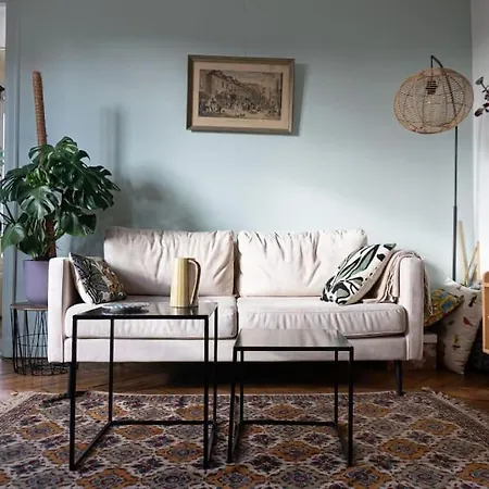 Faubourg Charm Apartment *